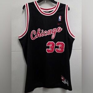 Scottie Pippen Throwback Nike Chicago Bulls NBA Throwback 1984 Basketball Jersey